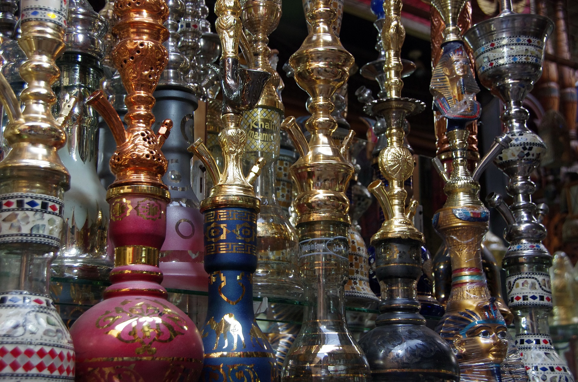 What Makes A Good Shisha? What Are The Different Types Of Shishas?