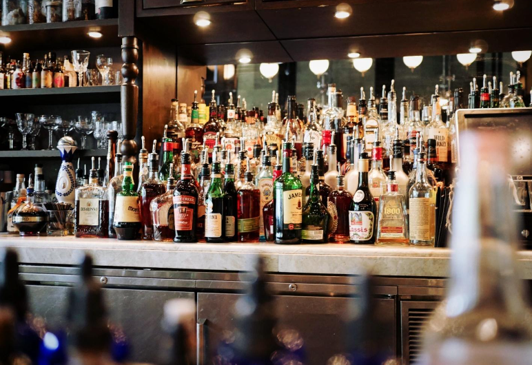 5 Things to Consider Before Buying a Bar